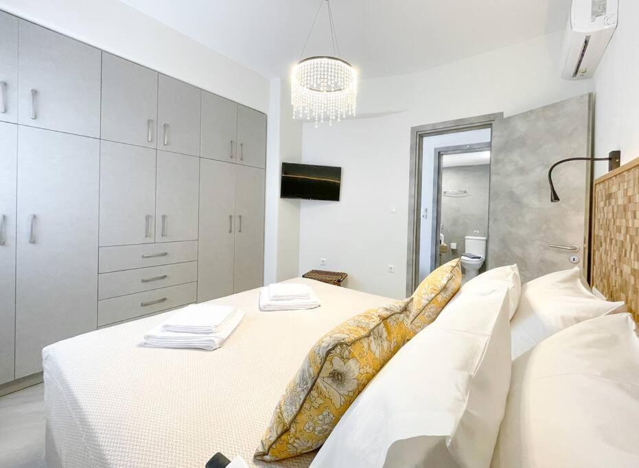 Апартаменты Just Live Triovasalos Экстерьер фото